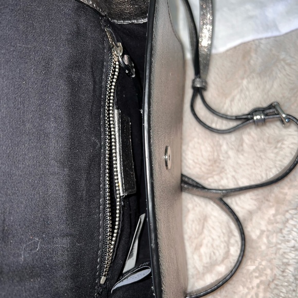 MARC JACOBS CROSSBODY PURSE - Picture 9 of 11
